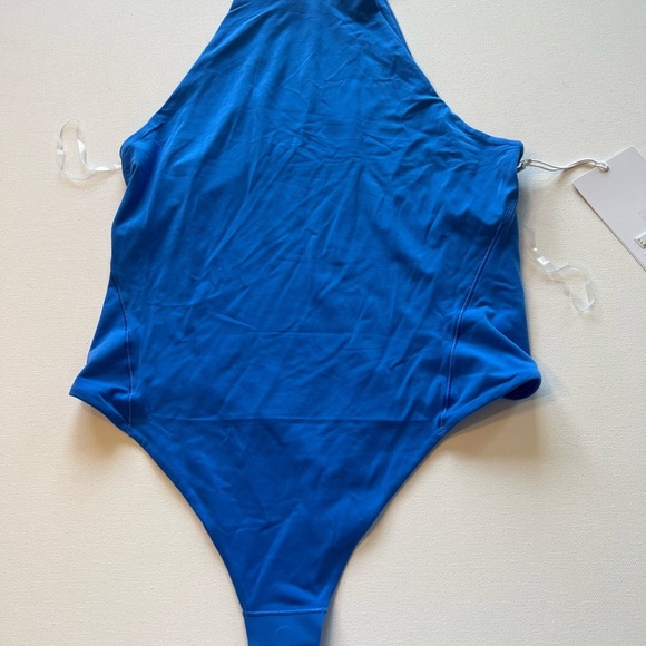 NWT Lululemon Women’s Wundermost Mock Neck Sleeveless Blue Bodysuit Sz M (V) - Picture 4 of 4